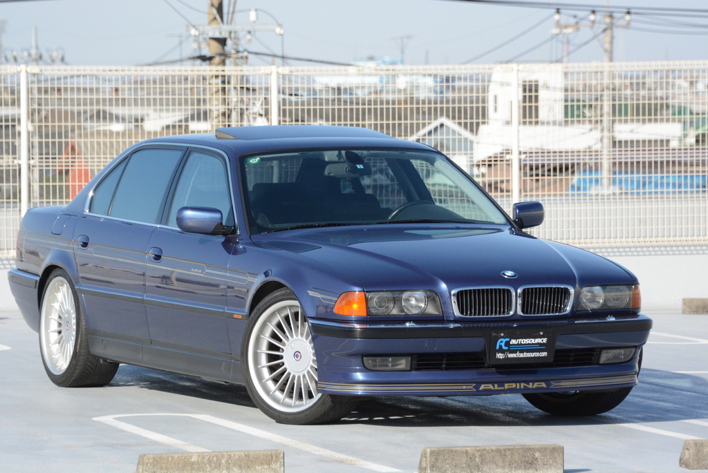 Alpina B12! V12 Engine!